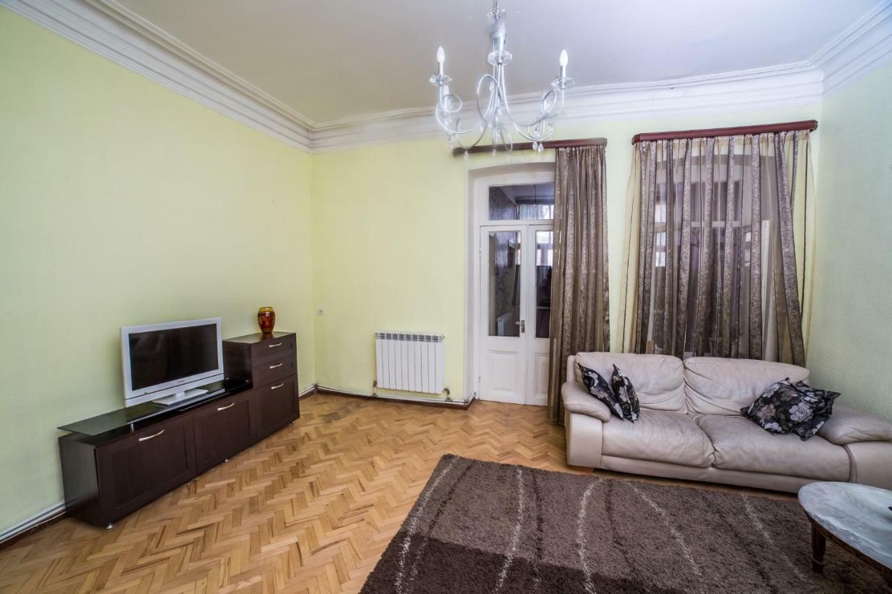 Gold District Apartment Tiflis Exterior foto